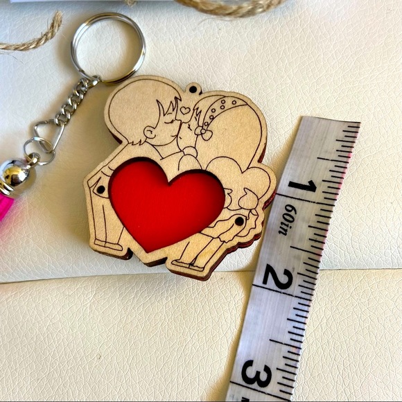 Personalized Wooden 3D Keychain with Tassel  / Fridge Magnet - Picture 5 of 8